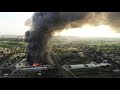 Płonie hurtownia mebli w Gdańsku - widok z drona. Gigantyczny pożar Gdańsk Orunia